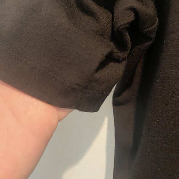 Catherines Tunic Top Womens Plus 1X Black Laser Cut Outs Unique Contemporary - Picture 8 of 13